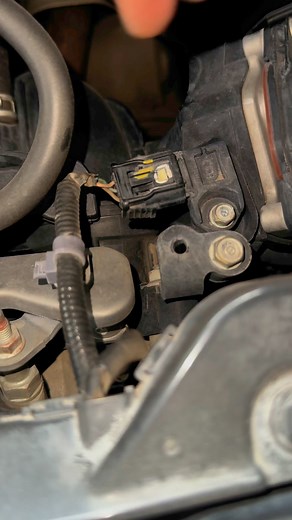 Manifold Sensor Open Clean And Fitting #manifold #sensor #open #clean #fitting #alsharifauto #asacarinformation #carrepair #honda #carmechanic #repair #mechanic #liquimoly #bs #fyp #toyota #missing #pakwheels #engine #gear #soultion #bscarinformation #advice #tik_tok | ASA Car Information