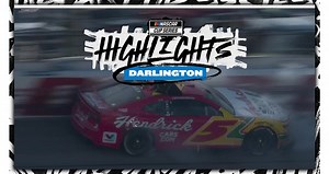 Kyle Larson spins late at Darlington in final stage