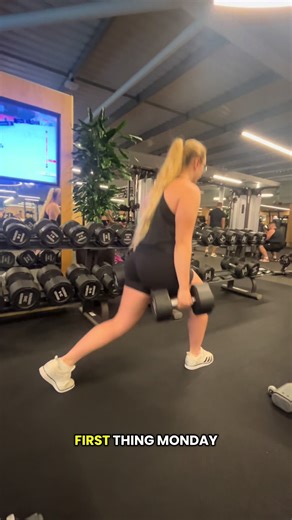 Sam’s training diaries week 61👩🏼‍🦯 22/12/25- 28/12/25 I’m a full time Blind Athlete and document my week of training to show that being blind doesn’t stop you from being active or competing at the highest level. last season i batted with injuries that took me out pretty much completely so during this time I started my training diaries to track my progress from week to week on my return to play. When I was having a hard week to realise how far I’ve come And pretty much just continued the docum