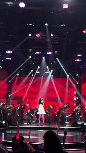 Belle Mariano Shines on ASAP Stage Performing 'Edge of Glory'