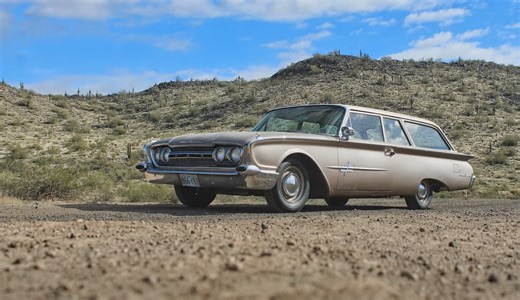 Not a Mercury: This 1960 Meteor Ranch Wagon Is a Rare Grocery-Getter Built in Canada