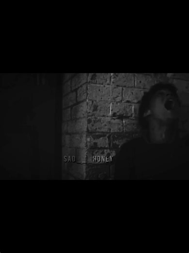 life has left me broken 💔😭 #heart #brokenheart #brakeup #sadsong #sadvideo @𝕷𝖔𝖘𝖙 𝖕𝖆𝖎𝖓 @tiktok creators @TikTok Creator Academy @Black TikTok @BLΛƆKPIИK @TikTok Pakistan