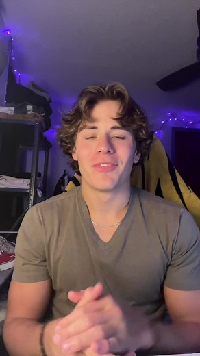 Decoding Taylor Swift's 'Back to December' - Reaction and Analysis