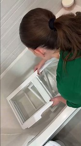5-Minute Fridge Clean: The Ultimate Quick Fix!