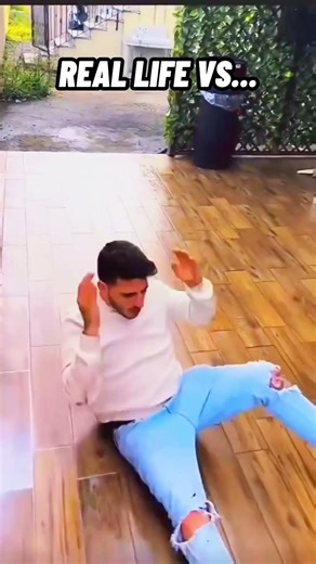 Real vs AI: Gravity Physics Glitch