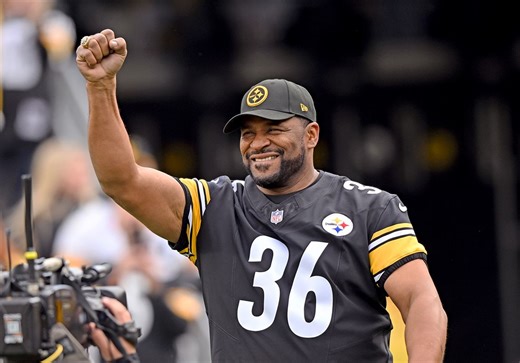 WATCH: Jerome Bettis explains why the Steelers aren't ready to draft a QB yet