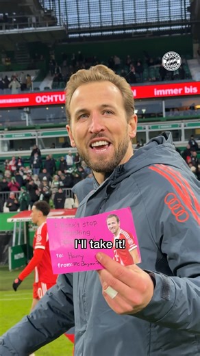 🌹 Roses are red, violets are blue, Harry - the FC Bayern Family loves you 💌 | FC Bayern München