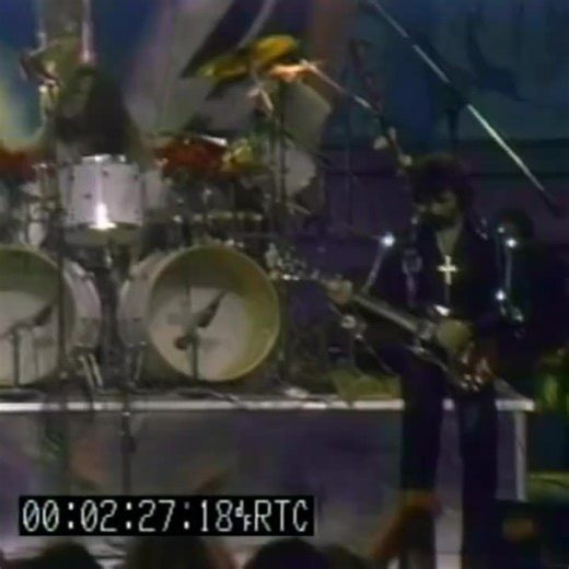 Black Sabbath Live Performance of 'Killing Yourself to Live'