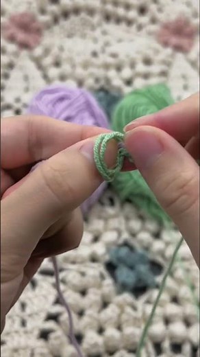 How to tie yarn together seamlessly