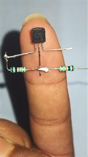 Bc547 transistor to Electronic project#4v to 1.5v#diy#shorts#viral video