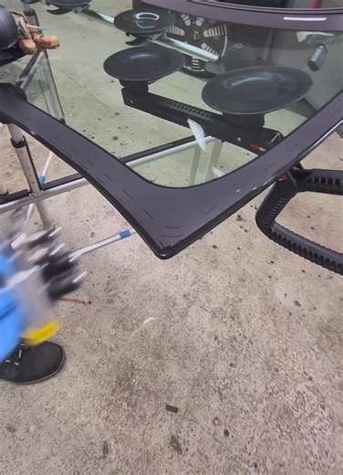 Expert Tips for Auto Glass Replacement