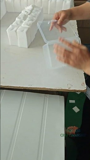 The dispensing process of cotton pads