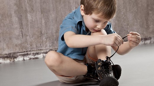 Schleife binden lernen nach Montessori und mehr