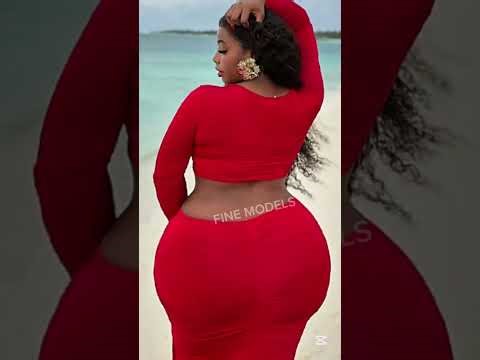 Queen Richie: Attractive Plus Size Model Biography, Wiki, Facts, Height And Weight - Body Positivity