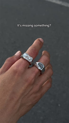 Its the ice ofcourse #meltjewellery #ice #rings