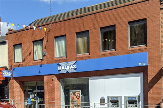 Lancashire banks among 95 Lloyds and Halifax branches set to close this year