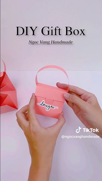 DIY Gift Box Tutorial | Handmade Crafts by Ngoc Vang