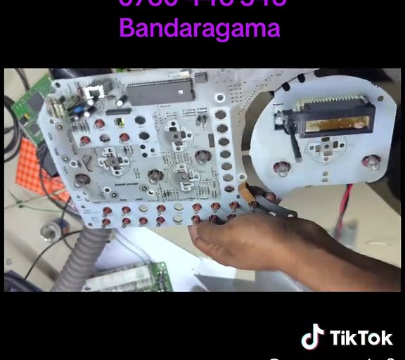 Isuzu Elf Speedometer Repair Guide