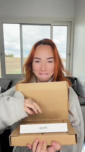 Déballage de l'iPhone 14 Pro Max: Un Moment Époustouflant