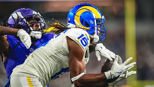 HIGHLIGHTS: WR Demarcus Robinson catches 25-yard bomb from Matthew Stafford for touchdown against the Vikings