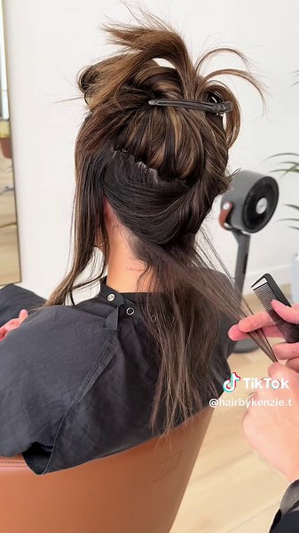 Lowlights to soften and blend with her extensions ✨🫶🏼