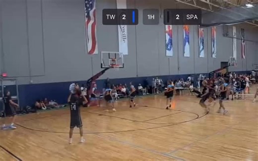 Big weekend in Chicago for TEAM Warwick 17U Kvaale!  Played in front of packed sidelines full of college coaches every game and rose to the occasion. High-level competition, high-level execution — this group continues to make a name for themselves.  #TEAMWarwick | Warwick Workouts | Facebook