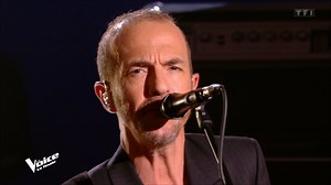 The Voice 2021 – Calogero chante "Centre ville" (Finale)