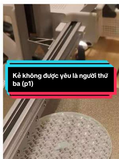 Kẻ không được yêu là người thứ ba - Phần 1 Review