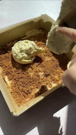 The BEST Gluten-Free Coffee Cake (1 Bowl!) | Minimalist Baker Recipes