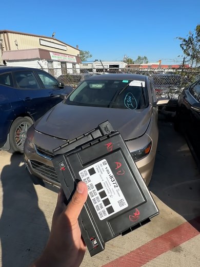 2018 Chevy Malibu Flood Car / Water in BCM / How to clone Used BCM Body Control Module. EPROM Swap! #automotive #autorepair #Mechanic #Mechanichacks #Electronics #Interesting #satifying