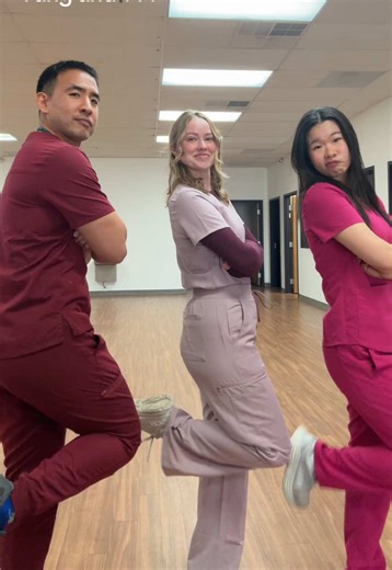 Grey's Anatomy: Meredith and Cristina's Pink Moment