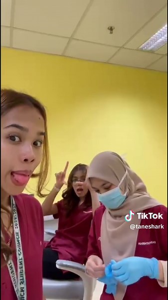 Top 10 Exciting Experiences in Dental School