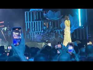 18.06.25 - Elisa live with Ligabue : GLI OSTACOLI DEL CUORE + A MODO TUO