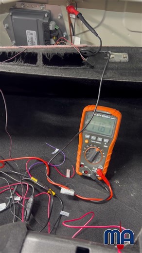 How to Find Reverse Trigger 🔧 | Backup Camera Install Step