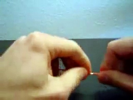 This Amazing AA battery Trick Is So cool, You’ll Want To Try It