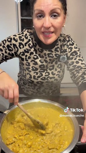 Chicken Curry Rezept mit Kokosmilch & Koriander – cremig & einfach