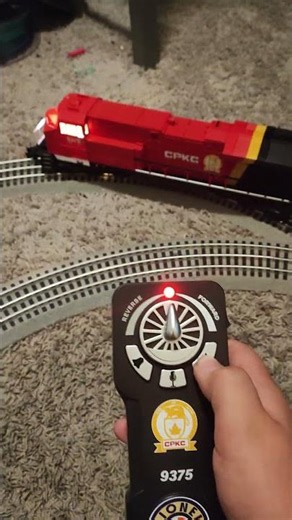 Lionel CPKC ET44 maxi stack train set. .my first yt short! #train #trains #toys