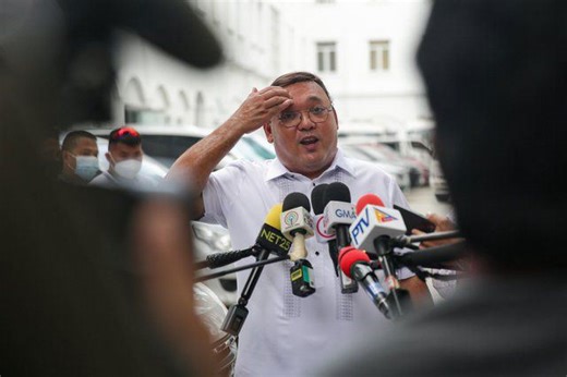 17 farmers file land grabbing complaint vs Harry Roque, others