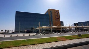 3.6K views · 44 reactions | تخريج الدفعة الأولى من مضيفي #طيران_الرياض #معكم_باللحظة https://akhb24.news/pebs4 | اخبار 24 - Akhbaar24 | Facebook