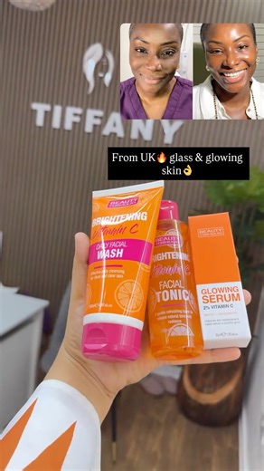 QUEEN Latiffah Babla 👑 MAKEUP & SKIN CARE (UREMBO UNAISHI HAPA😍) on Instagram: "Glowing essence ya UHAKIKAAA🙌🏻 kutoka UK✅✅ Original from beauty formula🔥 Kama uso wako una mafuta mengi ama haupatani na vtu vya gitmin C achana na hii set❌ Face wash 30k Face toner 40k Face serum 45k"