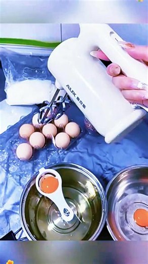 家用小型多功能电动搅拌神器，轻松打发奶油！#电动搅拌器 #打发奶油 #家用神器 #美食帮手 #烘焙必备