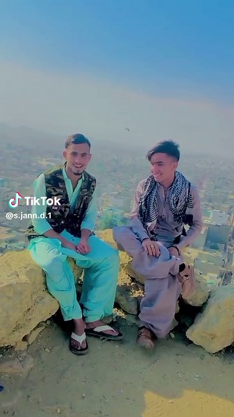 Connecting Your Phone to Your Computer: A Personal Guide 💓