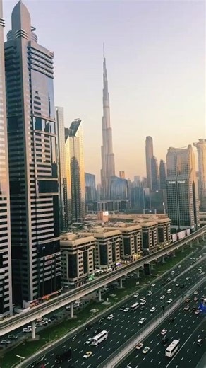 Dubai Heights Facing the Burj Khalifa”🇦🇪