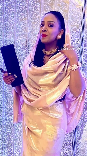 Our elegant client stunning with Doni’s jewellery ❤️ #اكسسوارات #soudanese_tiktok #اكسسوارات_نسائية #handmade#السعودية🇸🇦 #jewellery #jewellerybusiness