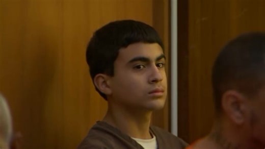 Judge not stepping down from case of Hialeah teen accused of murdering mother