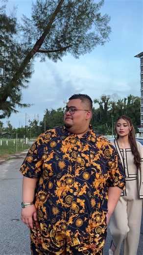 Aduh kena grip plak #malaysia #couple #bobt20 #malaysiatiktok # Couple