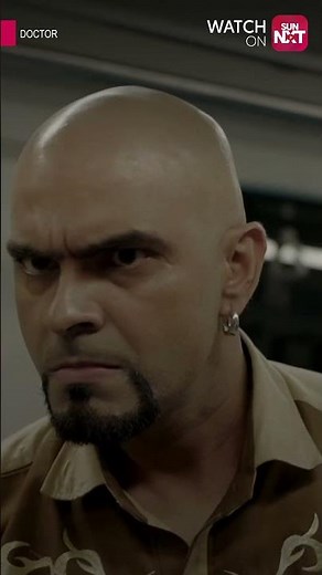 Laughs & Fights: Doctor’s Metro Fight.. #sivakarthikeyan #priyankamohan #yogibabu #sunnxt #shorts