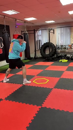 Boxing Exercises for Fitness: Indoor Gym Drills