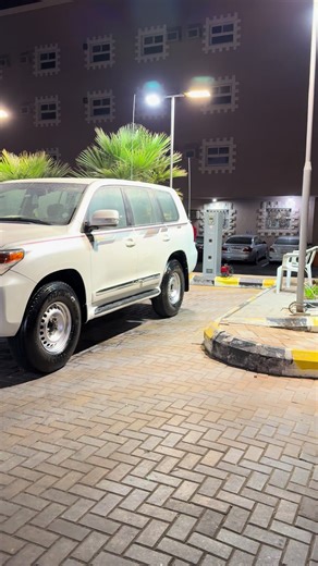 اكتشف جمال حايلندا مع مشاعر الحب