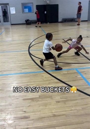 She made sure to finish the play 👀 (via bjcoles21/IG) #basketball #hoops #basketballtiktok #defense #1v1